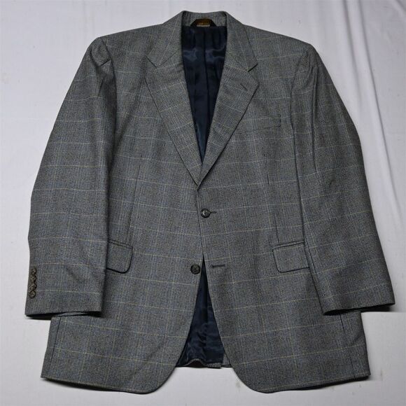 Limited Price: 241 AREA241-VEST MB1154